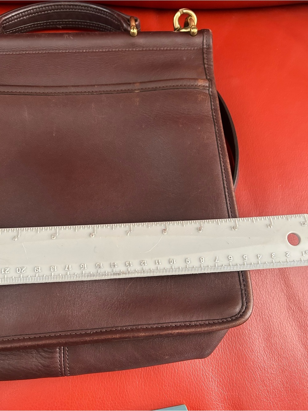 Vintage Coach Willis handbag 9927 in dark mahogany brown. Great condition! - Picture 13 of 16